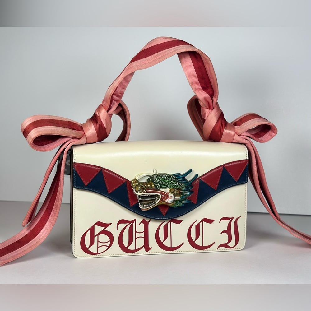 Authentic Rare Gucci GUCCY White Dragon Shoulder Bag with Red & Pink Strap